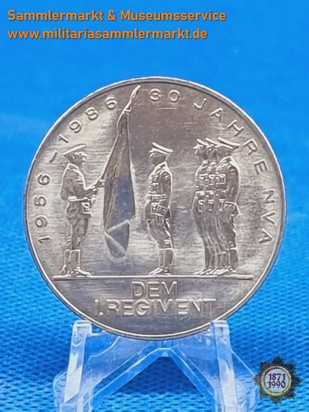 Medaille, 1956-1986 30 Jahre NVA, DEM 1. REGIMENT