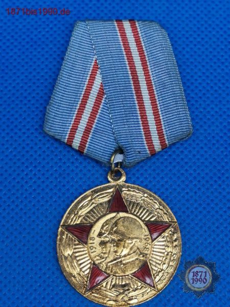 50 Jahre Streitkräfte Medaille aus der Sowjetunion bzw. Russland, Orden, UdSSR