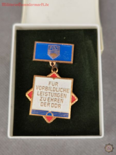 Orden, FDJ Für vorbildliche Leistungen zu Ehren der DDR