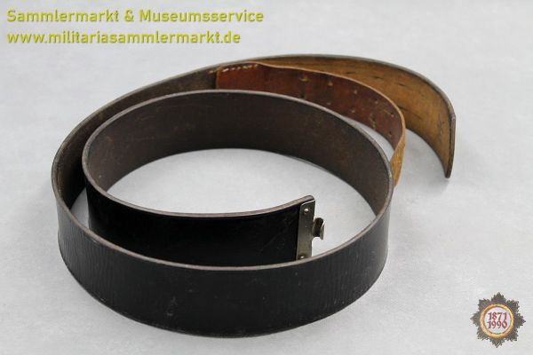 Lederkoppel, Leibriemen, mit Haken für Koppelschloss, Wehrmacht, 113 cm