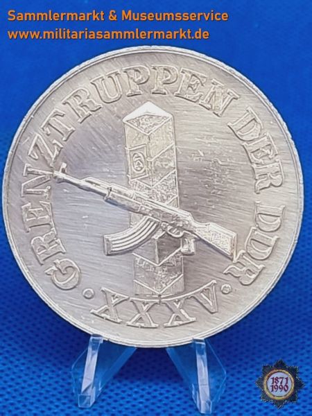 Plakette, XXXV, Grenztruppen der DDR, Dem Feind keine Chance, 35 Jahre, Medaille