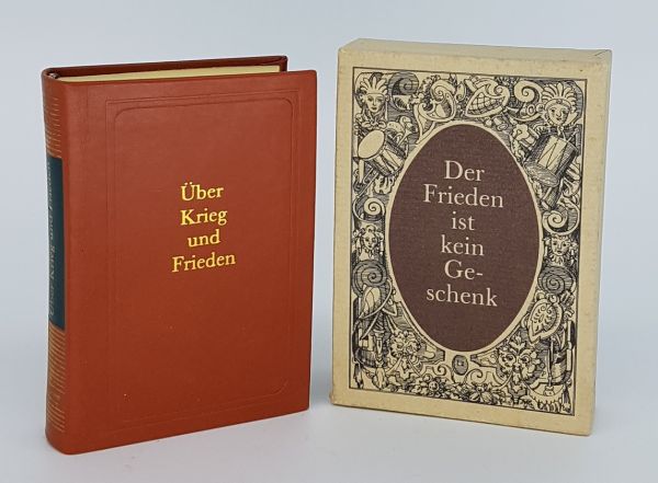 DDR Minibuch - Über Krieg und Frieden