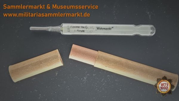 Thermometer, Wehrmacht, Fieberthermometer mit Papphülle, Sanitäter, Arzt, DRK, gestempelt