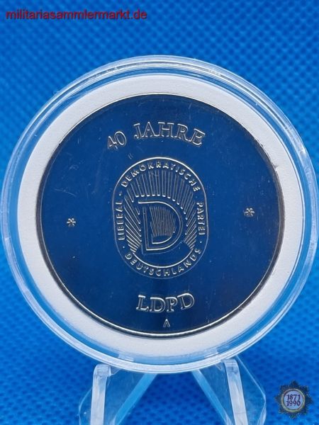 DDR, Medaille, Plakette, 40 Jahre LDPD, 1945-1985, in eine Dose, Münze