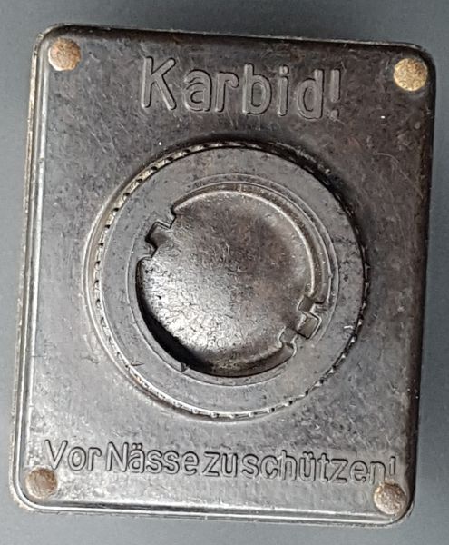 Karbid-Behälter für die Wehrmachtseinheitslaterne