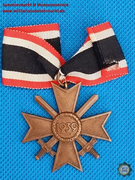 KVK, Kriegsverdienstkreuz mit Schwertern, am Band, 2.Klasse, 1939
