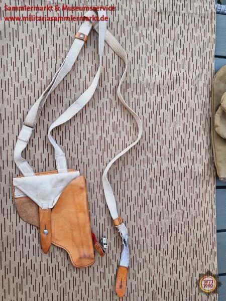 Pistolenholster, Schulterholster Gürtelholster, Staatsicherheit, MdI, Volkspolizei, DDR