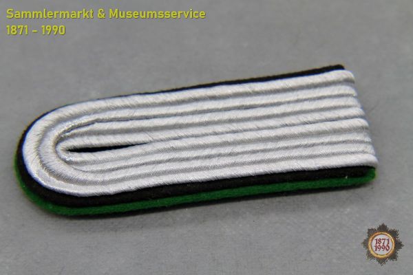 Schulterstück, Wehrmacht, Leutnant, schwarz-grün, Schulterklappe